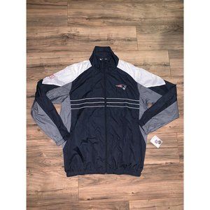 SI NFL Patriots Lightweight Windbreaker